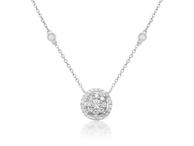 14K Round Diamond Cluster Necklace