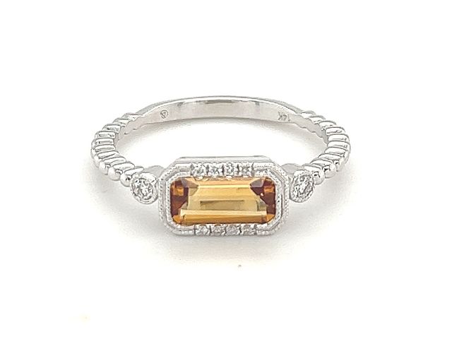 14K Emerald Cut Citrine Fashion Ring