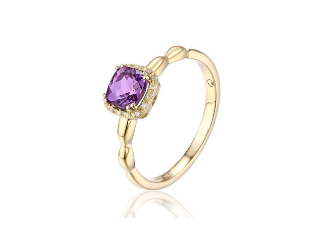 14K Cushion Cut Amethyst Ring