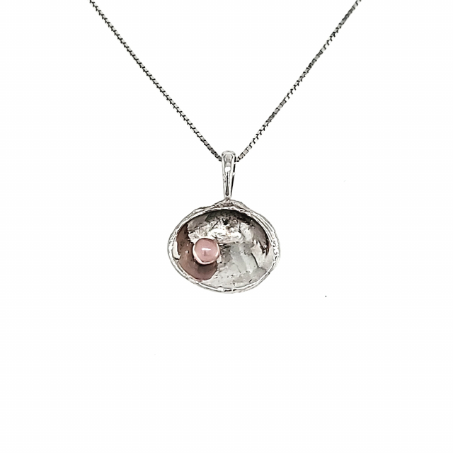 Small Shell Pendant