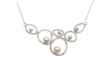 Six Pearl Concho Pearl Fashion Necklace 1